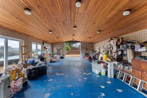 Garage- click for photo gallery